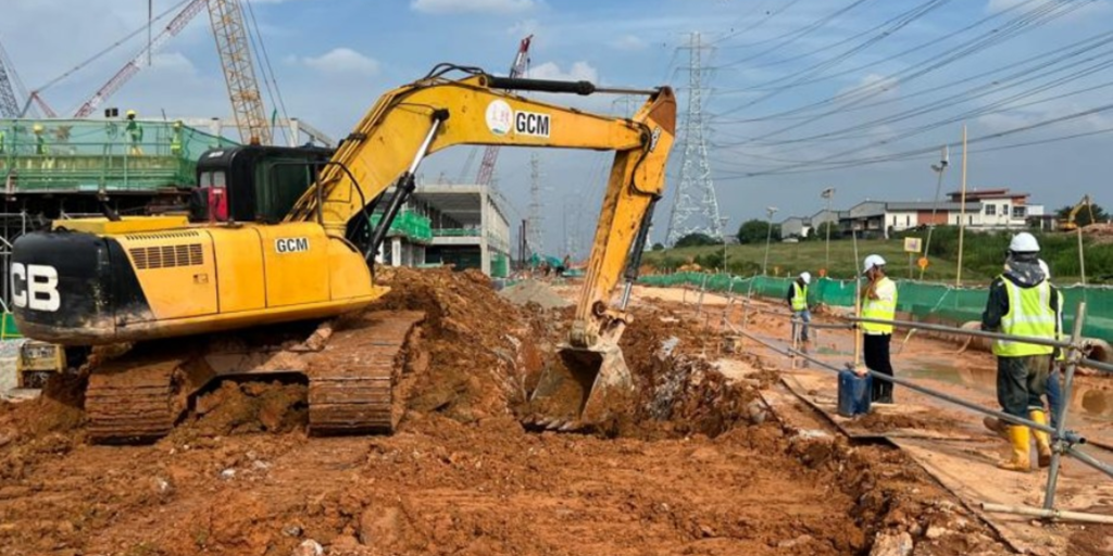 jcb 20 ton excavator rental for drain excavation at data centre in iskandar puteri johor